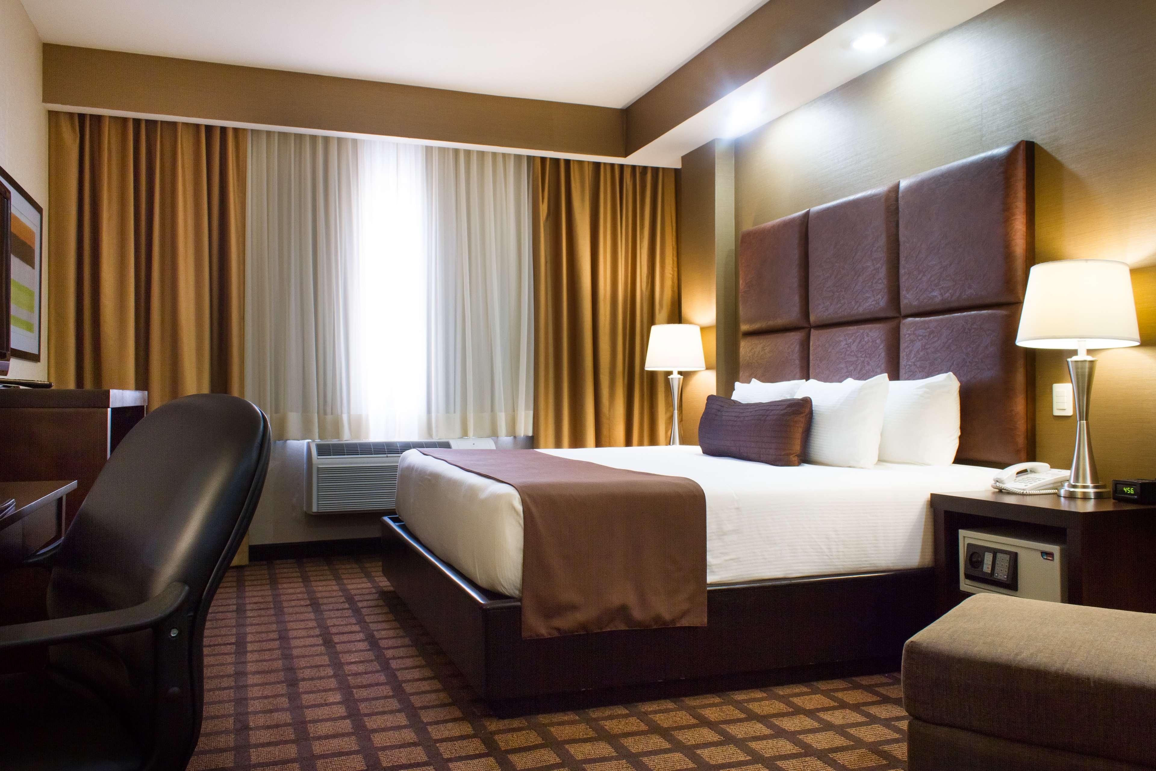 Best Western Premier Monterrey Aeropuerto Apodaca Exterior photo A typical room at the hotel